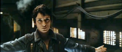 -4 (Alien-4: Resurrection)